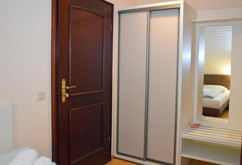 Номер Стандарт, G&h Hotel Rosengarten