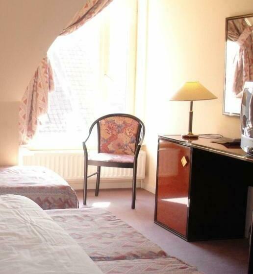 Номер Стандарт Трехместный, Hostellerie Croonhof