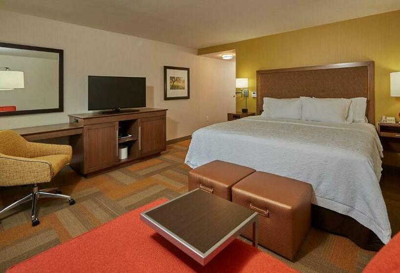 Номер Стандарт Кровать Кинг Адаптированный для Инвалидов, Hampton Inn & Suites Hood River