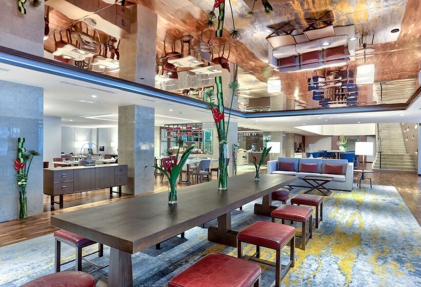 이그제큐티브 스위트, Hilton Kota Kinabalu