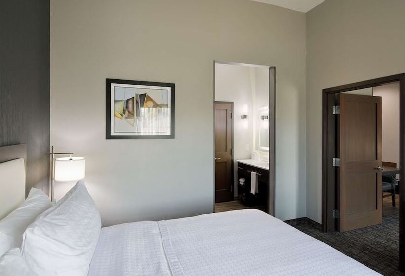 スイート, Homewood Suites By Hilton Topeka