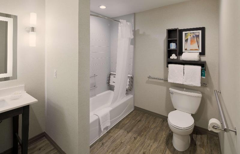 سوئیت 2 خوابه, Homewood Suites By Hilton Topeka