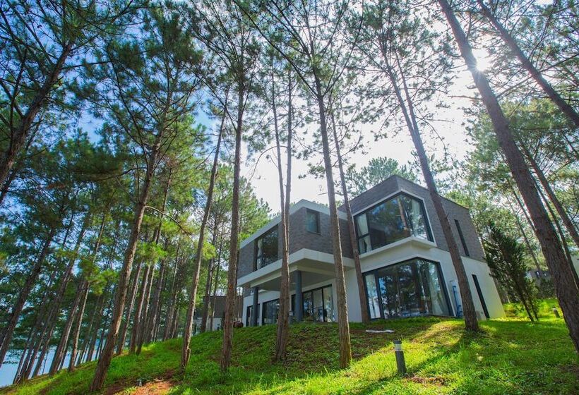 ویلای 4 خوابه, Terracotta Hotel & Resort Dalat