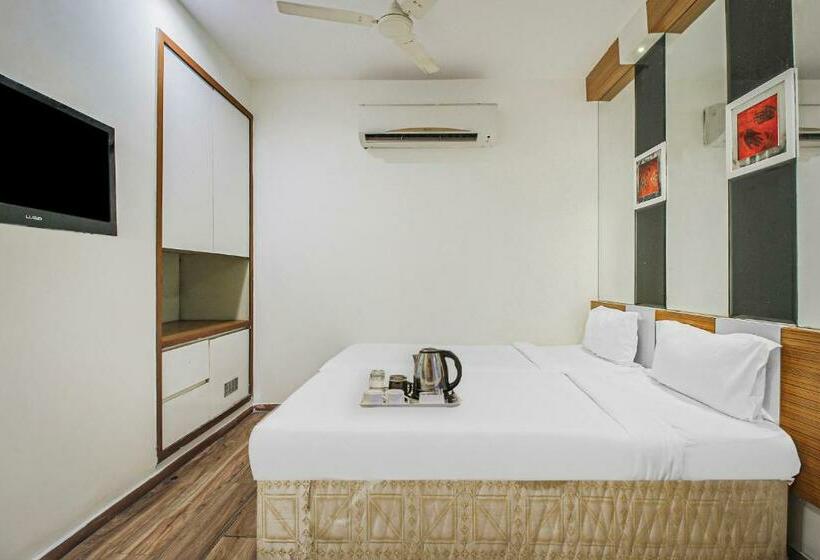 スタンダードルーム, Townhouse Eaglewood Gachibowli