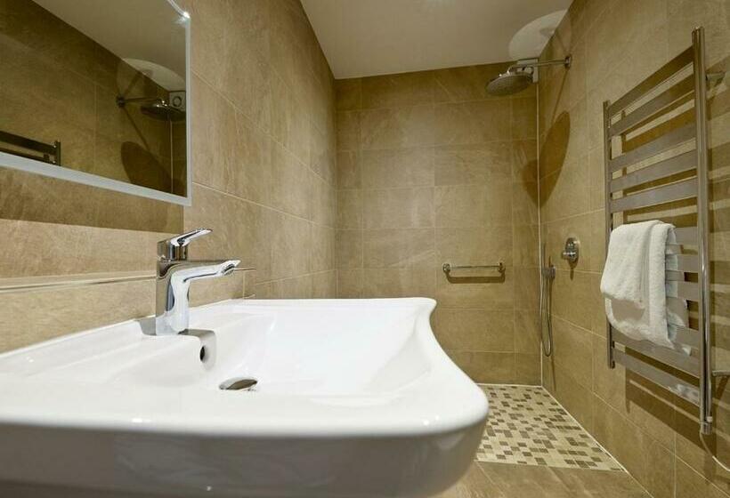 Номер Стандарт, 3 Millstones Inn
