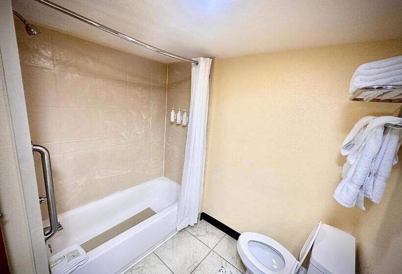 اتاق استاندارد, Days Inn By Wyndham New Orleans Pontchartrain
