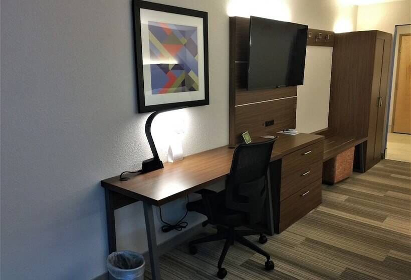 Люкс, Holiday Inn Express & Suites Danville, An Ihg