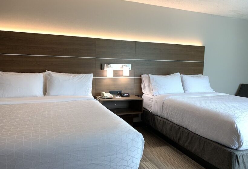Люкс, Holiday Inn Express & Suites Danville, An Ihg