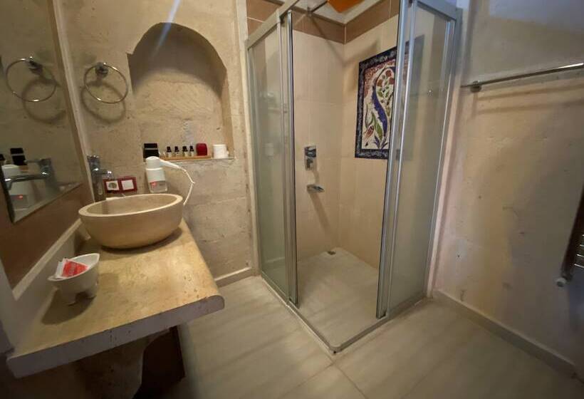 Люкс Семейный 2 Спальни, Mimi Cappadocia Luxury Cave