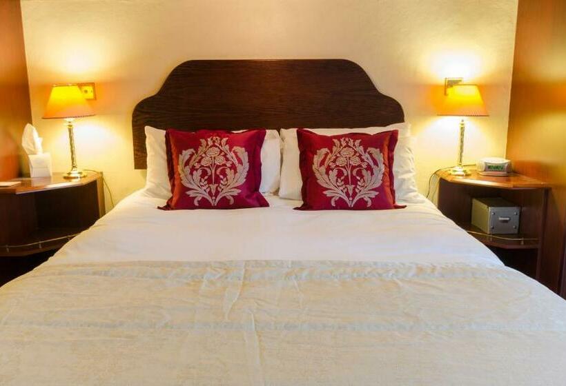 Стандартный Номер Кровать Кинг, Lowbyer Manor Country House