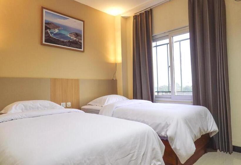 Номер Deluxe, City Hotel Mataram