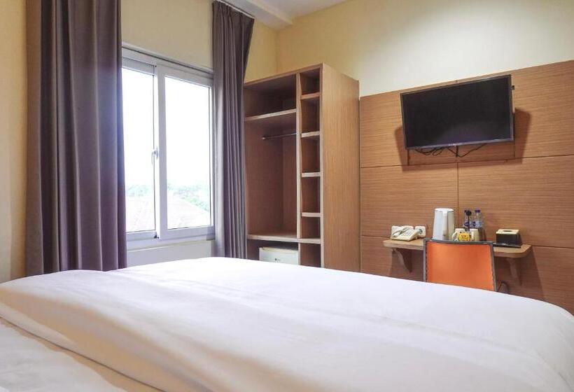 Номер Deluxe Кровать Кинг, City Hotel Mataram
