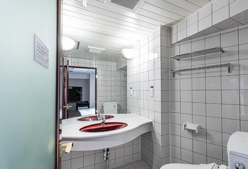 Номер Стандарт, Apa Hotel Sapporo Hosui Susukino Ekimae