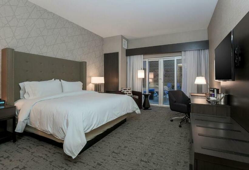 Quarto Standard Cama King, Doubletree By Hilton Evansville