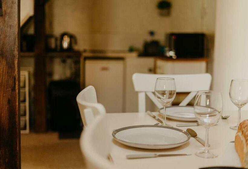 Дом 1 Спальня, Little England Retreats   Cottage, Yurt And Shepherd Huts