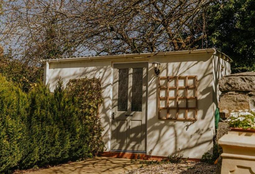 Номер Стандарт Совместная Ванная, Little England Retreats   Cottage, Yurt And Shepherd Huts