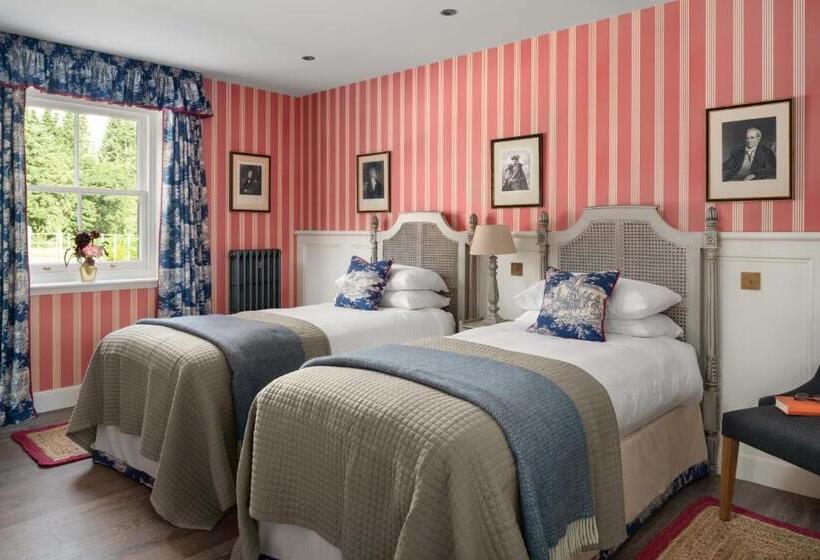 Вилла 3 Спальни, Meikleour Arms Hotel And Restaurant