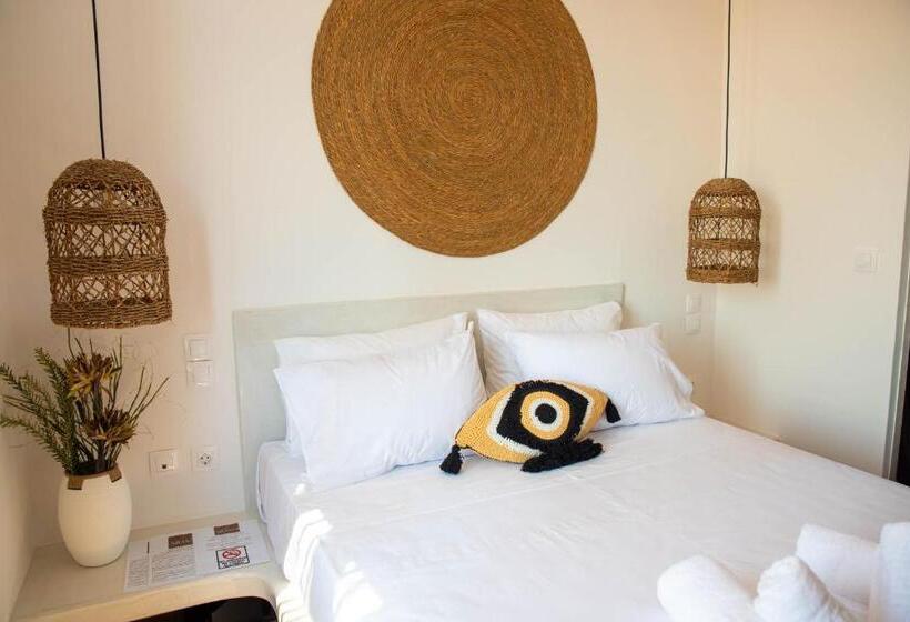 디럭스 룸, Aidani Luxurious Rooms