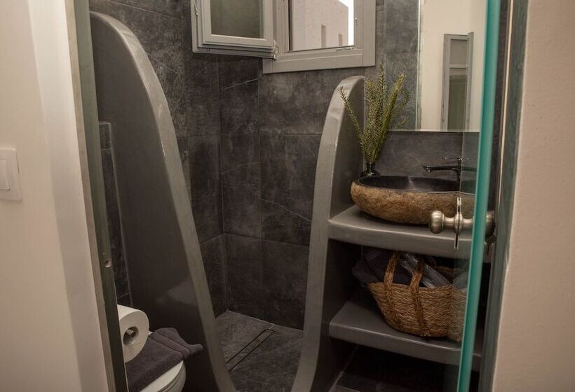 디럭스 룸, Aidani Luxurious Rooms
