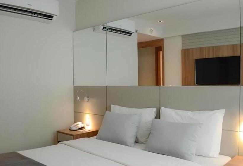 Quarto Deluxe, Atlantico Travel Copacabana