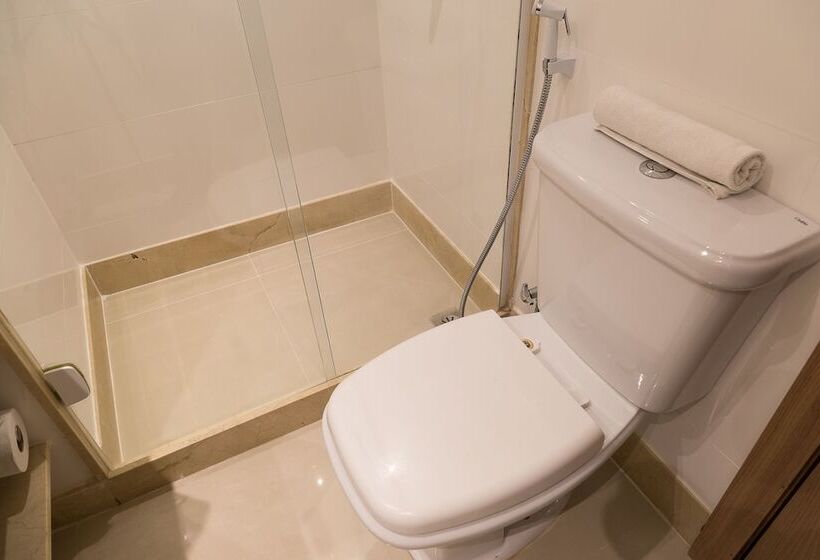 Quarto Deluxe, Atlantico Travel Copacabana