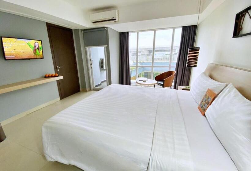 Quarto Superior, Harper Mt Haryono By Aston