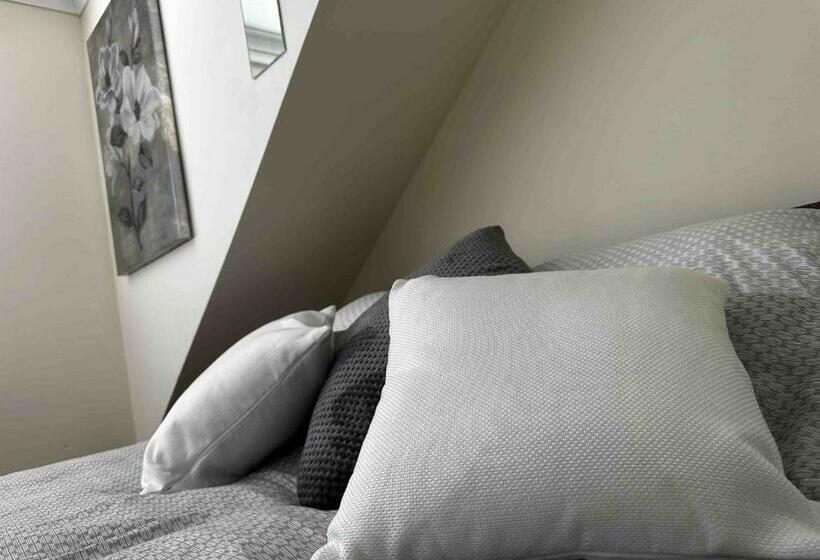 Номер Basic, Silverdale House