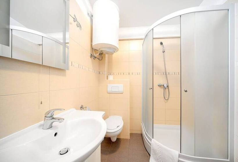 سوییت سوپریور با چشم‌انداز دریا, Refresh Boutique Suites   Central Point