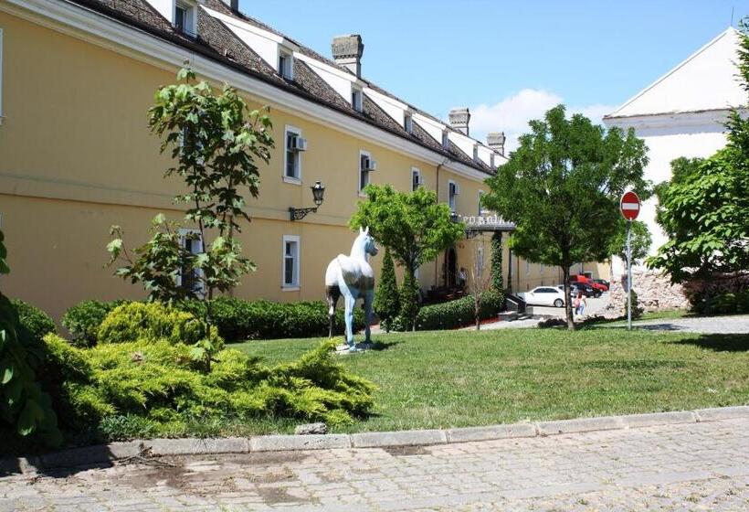 سوئیت با چشم‌انداز رودخانه, Garni Hotel Leopold I