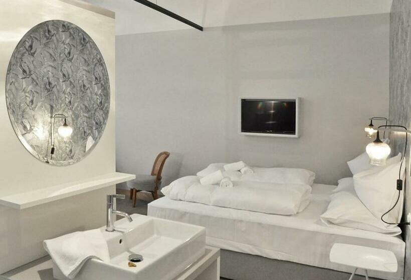 سوییت با چشم‌انداز باغ, Grätzlhotel Karmelitermarkt