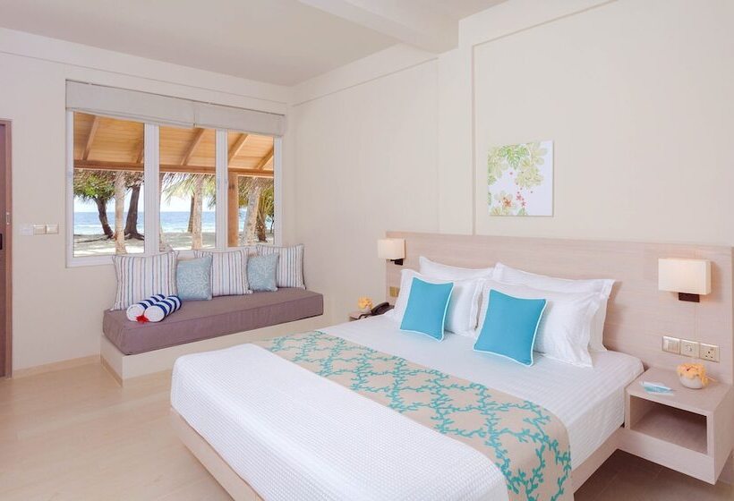 اتاق لوکس با چشم‌انداز دریا, Malahini Kuda Bandos Resort