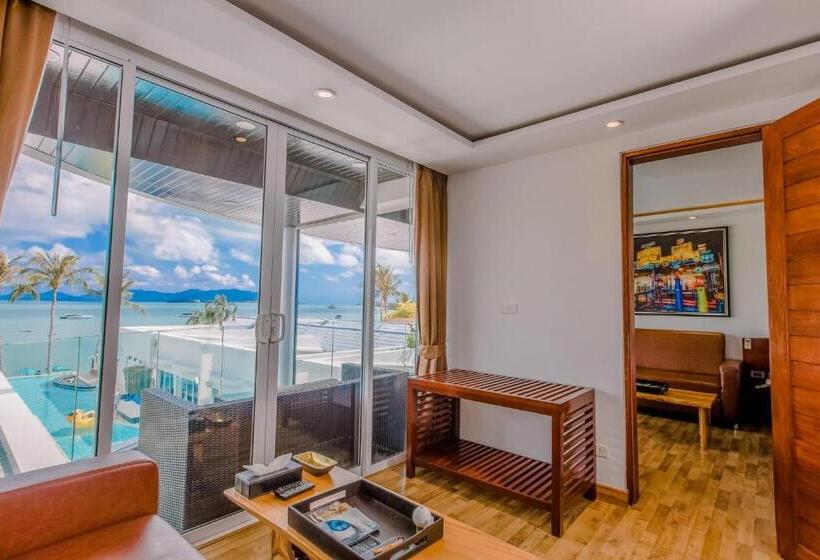 디럭스 룸 바다 전망, The Privilege Hotel Ezra Beach Club