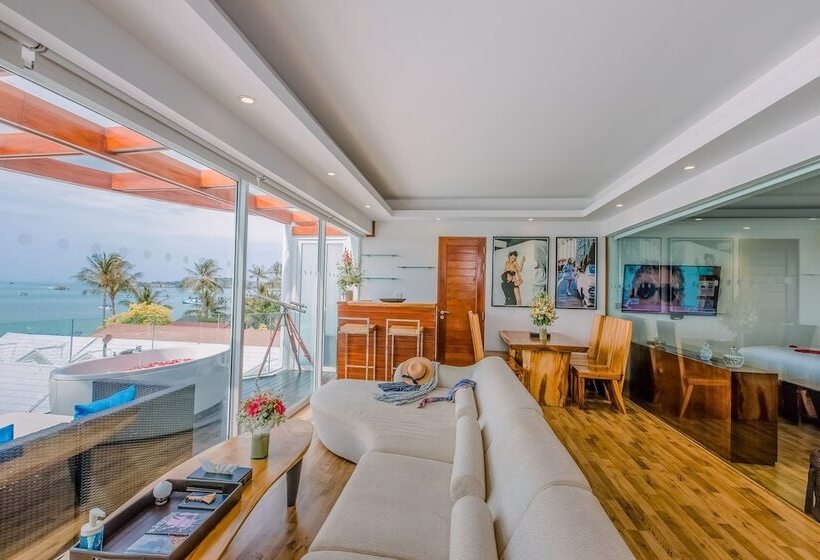 펜트하우스 스위트, The Privilege Hotel Ezra Beach Club