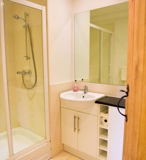 Семейный Номер, Old Selden Farm B&b