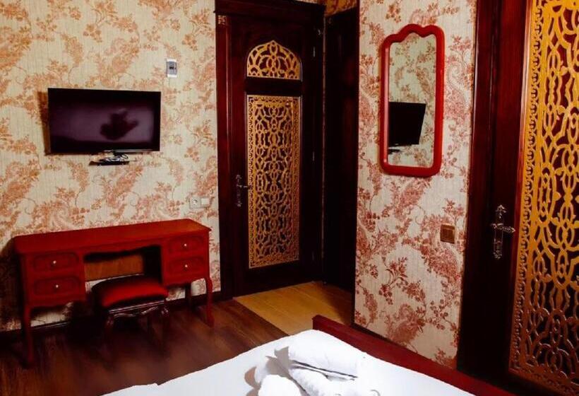 Номер Deluxe, Royal Antique Boutique