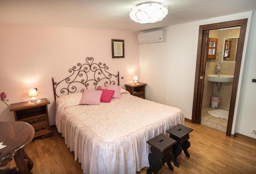 اتاق استاندارد, B&b Il Chiostro Assisi
