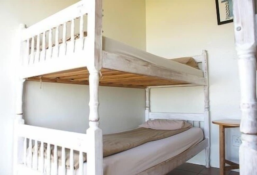 Кровать в Общей Комнате, Island Vibe Jeffreys Bay