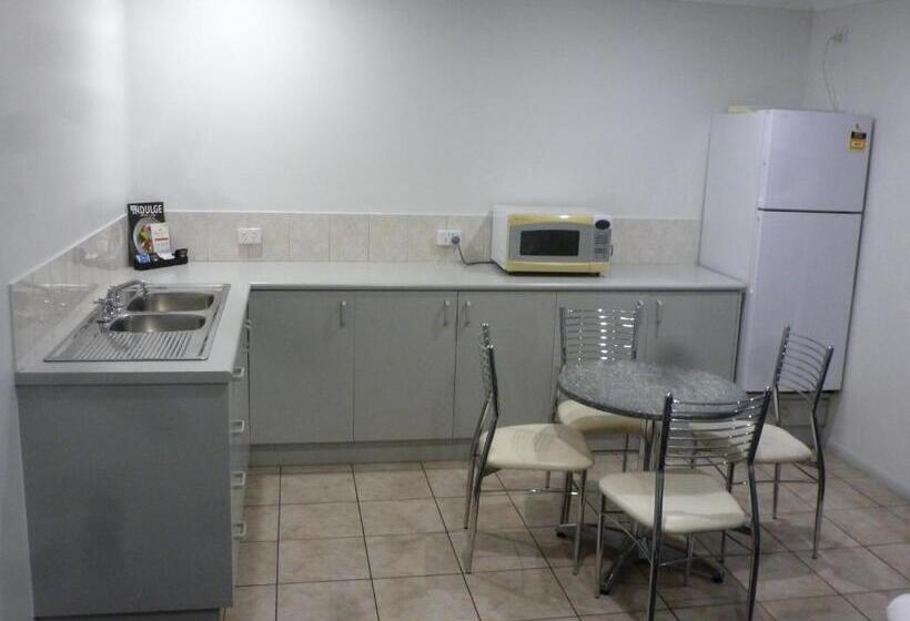 ファミリールーム, Aspley Carsel Motor Inn