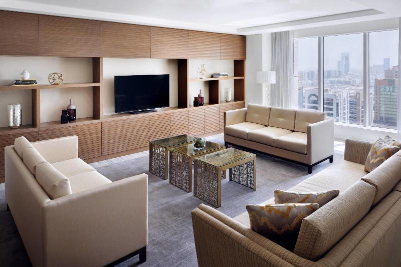 Полулюкс Кровать Кинг, Marriott Hotel Downtown Abu Dhabi