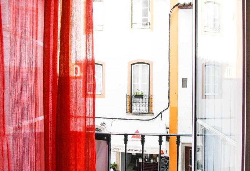اتاق استاندارد یک نفره, Evora Inn