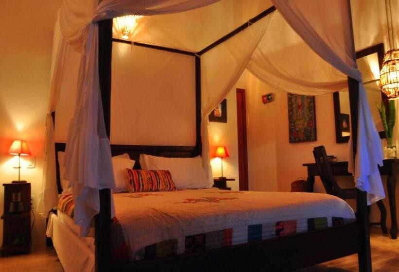 스탠다드 룸 풀장 전망, Guest House Villa 2 Santos