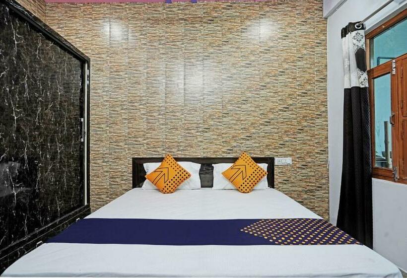 三人经典房间, Oyo Flagship Hotel The Grand Classic