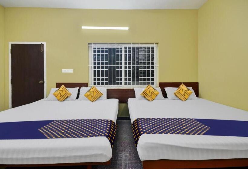 Трехместный Номер Классика, Spot On Hotel Anand Lodge