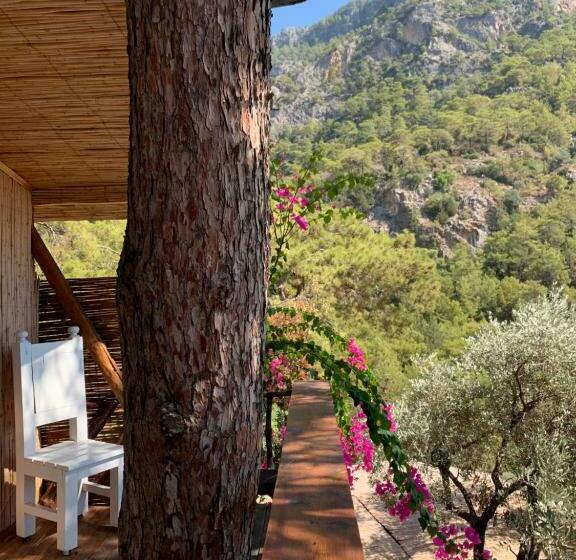 Номер Deluxe Вид на Море с Балконом, Large Bungalow With Sea View In Kabak Bay, ölüdeniz
