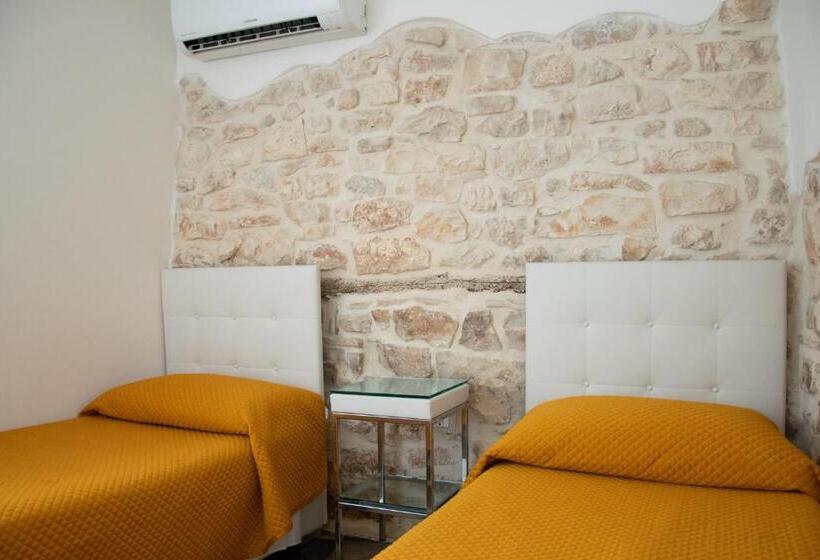 آپارتمان 2 خوابه, Relais Del Marchese