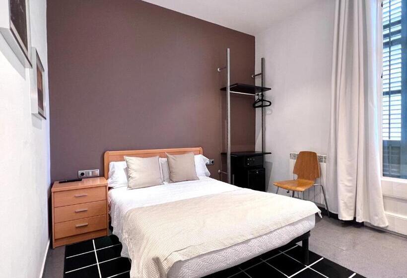 Номер Стандарт Совместная Ванная, Hostal Apolo