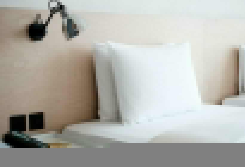 اتاق استاندارد با تخت بزرگ, Amba Taipei Songshan
