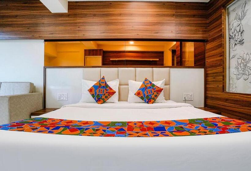 Люкс, Fabhotel The Nashik Inn   Nr Vijay Mamta Theatre, Nashik Road