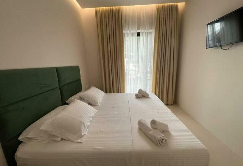 اتاق استاندارد با چشم‌انداز دریا, Mare Rooms Vlore