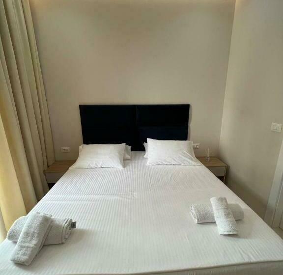 اتاق استاندارد با چشم‌انداز, Mare Rooms Vlore